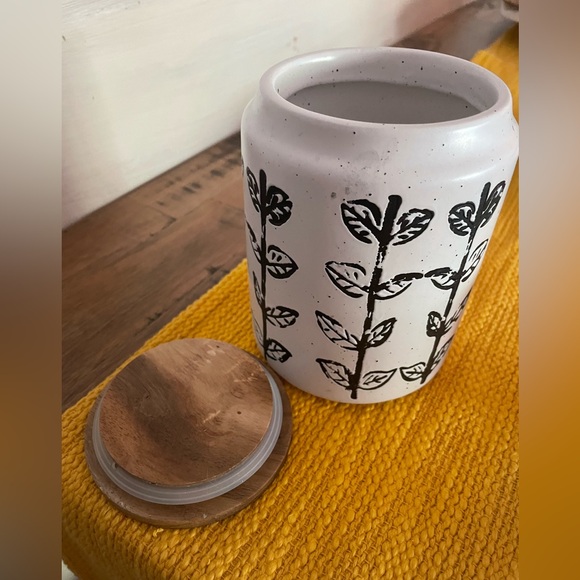 Sugar Jar with wood lid - Picture 1 of 8